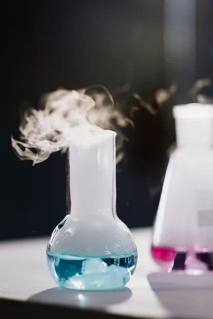 Hydrochloric Acid 32–34%